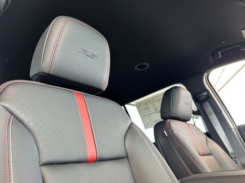 New 2026 Chevrolet Traverse RS image 20