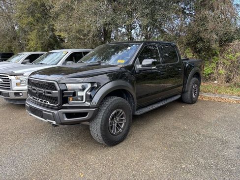 Used 2019 Ford F150 Raptor w/ Equipment Group 802A Luxury image 6