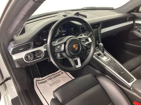 Certified 2018 Porsche 911 Carrera S image 6