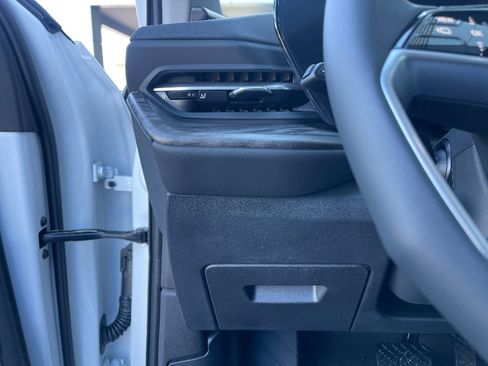 New 2025 Audi Q5 Premium Plus image 21