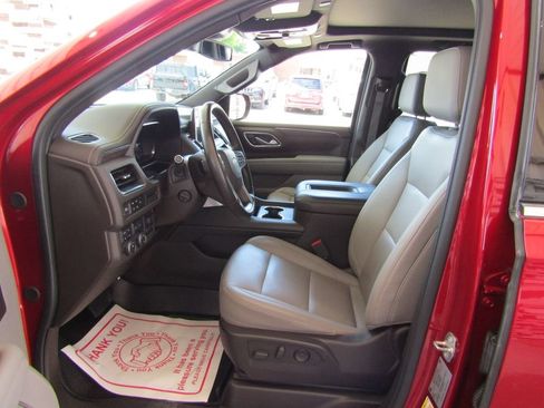 Used 2023 Chevrolet Tahoe LT w/ LT Signature Package AWD/4WD image 31