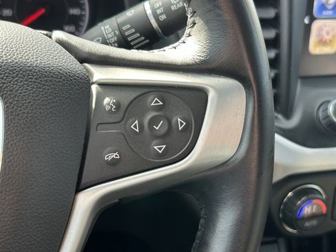 Used 2019 GMC Acadia SLT image 23