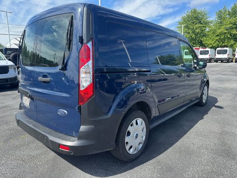 Used 2022 Ford Transit Connect XL FWD image 4