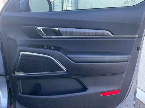 Used 2023 Kia Telluride SX image 22