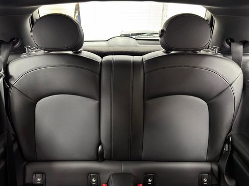 Used 2019 MINI Cooper S w/ Storage Package FWD image 30