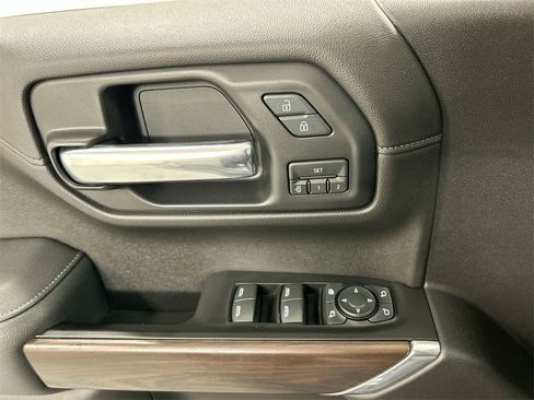 Used 2019 GMC Sierra 1500 SLT w/ SLT Premium Package image 11