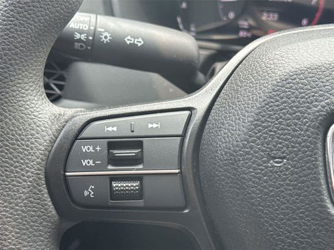 Used 2023 Honda Accord EX image 23