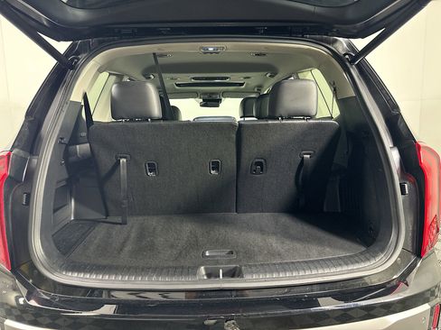 Used 2025 Kia Telluride S FWD image 31