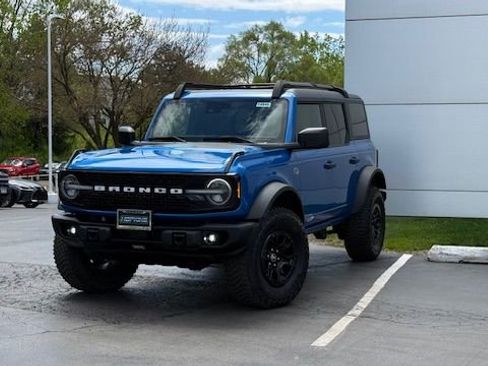 Certified 2023 Ford Bronco Wildtrak AWD/4WD image 2