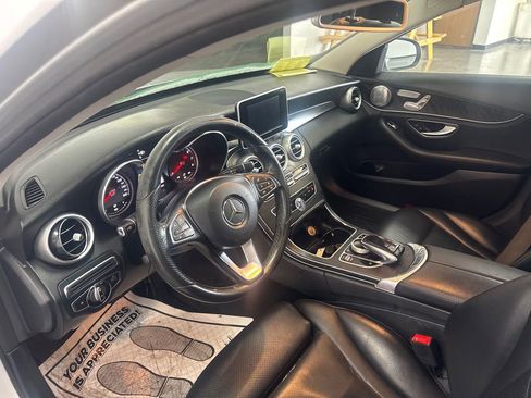 Used 2015 Mercedes-Benz C 300 4MATIC Sedan image 8
