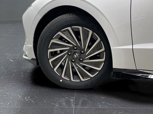 New 2025 Hyundai Sonata SEL image 31