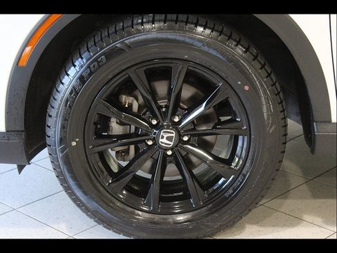 Certified 2025 Honda CR-V Sport-L image 9