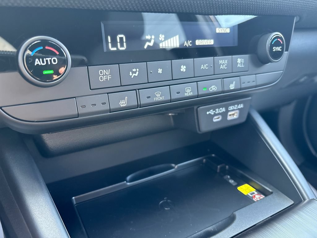 New 2026 Subaru Outback Limited AWD/4WD image 27