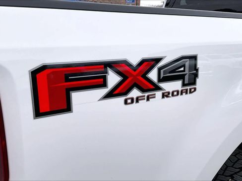 Used 2020 Ford F250 XL w/ STX Appearance Package image 10