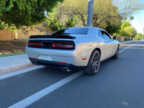 Used 2019 Dodge Challenger R/T image 6