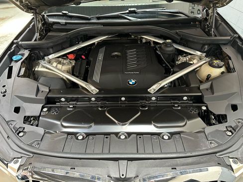 Used 2019 BMW X5 xDrive40i w/ Executive Package AWD/4WD image 22
