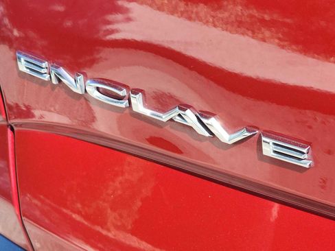 Used 2020 Buick Enclave Premium w/ Sun and Sites Package FWD image 11