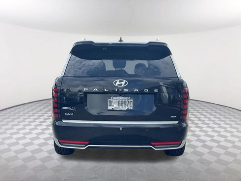 Used 2026 Hyundai Palisade Calligraphy AWD/4WD image 6