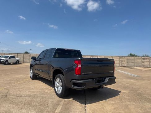 Used 2020 Chevrolet Silverado 1500 Custom w/ Custom Value Package RWD image 16