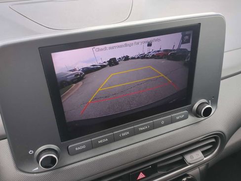 Used 2022 Hyundai Kona SEL FWD image 14