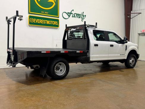 Used 2019 Ford F350 XL w/ Power Equipment Group AWD/4WD image 8