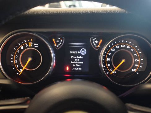 Used 2018 Jeep Wrangler Unlimited Sport S AWD/4WD image 54