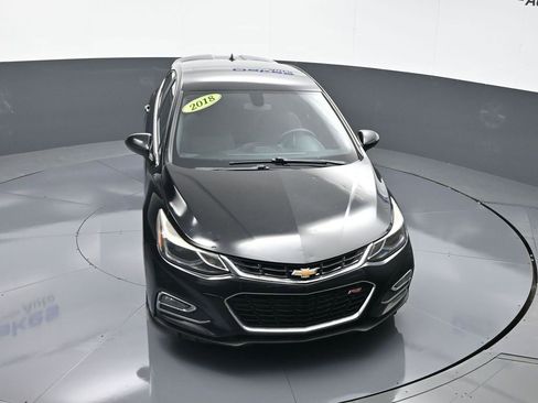 Used 2018 Chevrolet Cruze LT w/ Convenience Package image 44