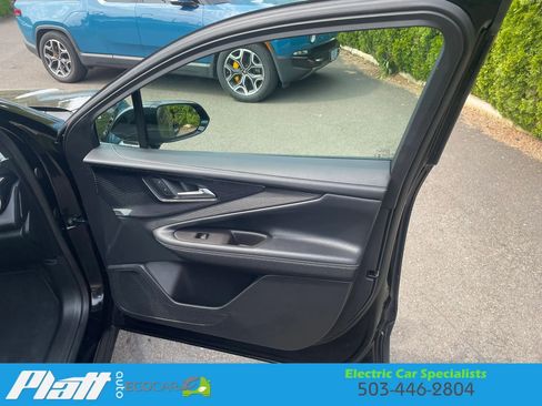 Used 2024 Chevrolet Blazer EV LT AWD/4WD image 49