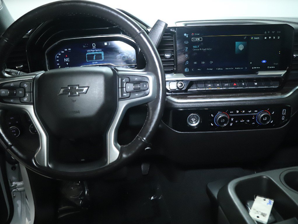Used 2022 Chevrolet Silverado 1500 RST AWD/4WD image 28