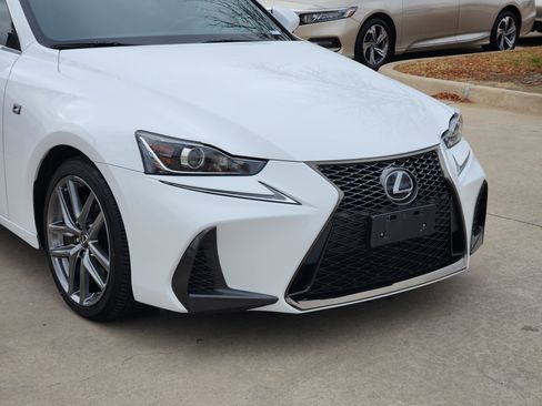 Used 2017 Lexus IS 350 F Sport image 7