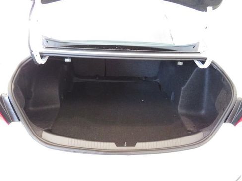 New 2024 Chevrolet Malibu RS image 11