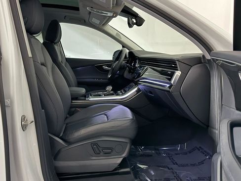 Used 2023 Audi Q7 3.0T Premium Plus w/ Premium Plus Package AWD/4WD image 26