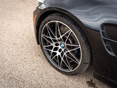 Used 2018 BMW M3 RWD image 12