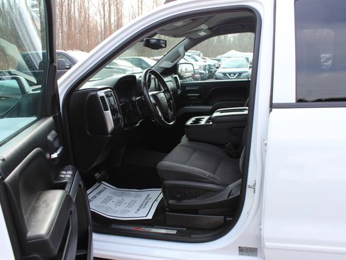 Used 2018 Chevrolet Silverado 1500 LT w/ All Star Edition image 17