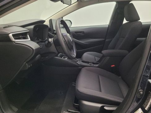 Used 2024 Toyota Corolla LE FWD image 17