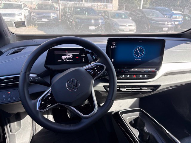 Used 2023 Volkswagen ID.4 Pro S AWD/4WD image 6