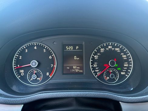 Used 2014 Volkswagen Passat 1.8T Wolfsburg Edition image 19