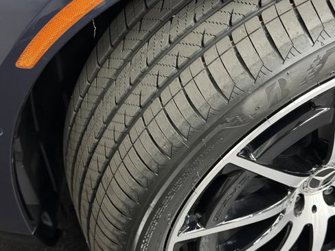 Certified 2023 Mercedes-Benz EQS 580 580 image 18