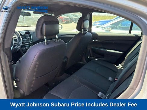Used 2014 Chrysler 200 Touring FWD image 22