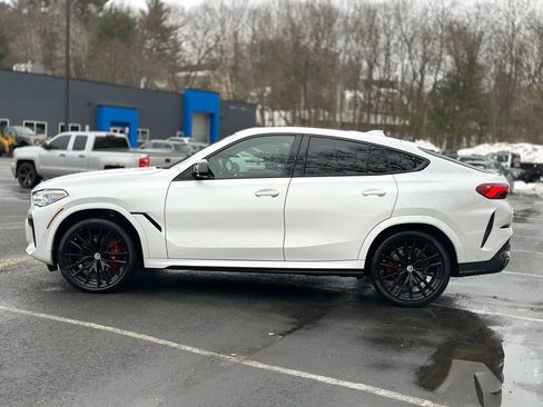Certified 2023 BMW X6 M50i w/ Executive Package image 3