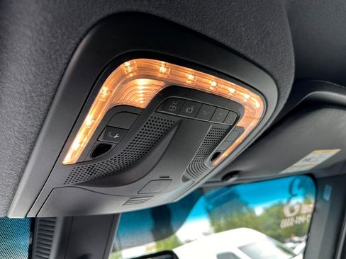 Used 2023 Mercedes-Benz Sprinter 2500 image 15