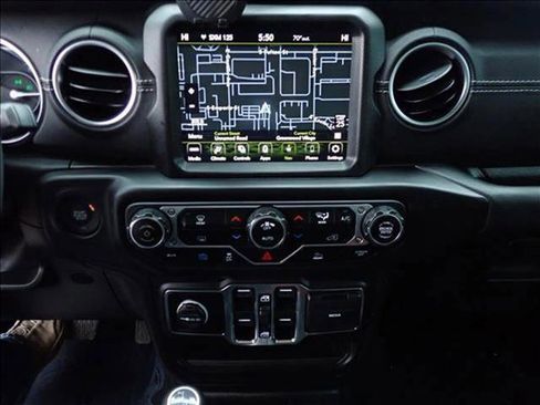 Used 2023 Jeep Wrangler Unlimited Sahara AWD/4WD image 14