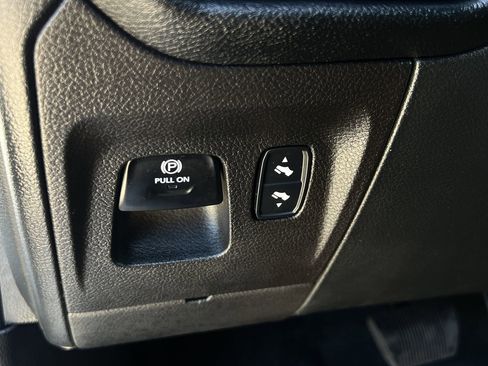 Used 2022 RAM 1500 Laramie image 18