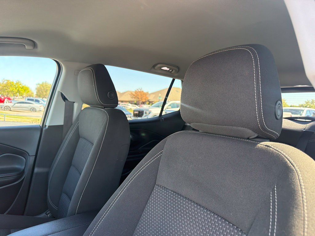 Used 2024 GMC Terrain SLE w/ Driver Convenience Package FWD image 30