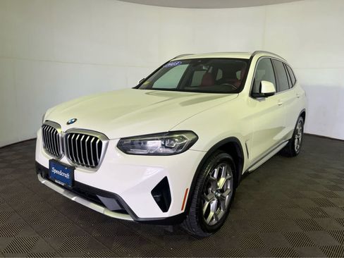 Used 2023 BMW X3 xDrive30i w/ Convenience Package AWD/4WD image 3