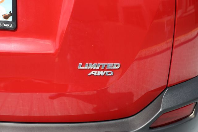Used 2014 Toyota RAV4 Limited AWD/4WD image 46