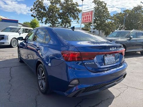 Used 2023 Kia Forte LXS FWD image 7