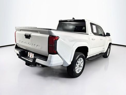 Used 2024 Toyota Tacoma SR5 RWD image 10