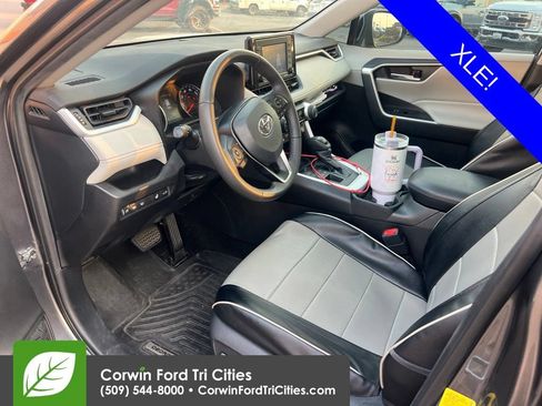 Used 2021 Toyota RAV4 XLE w/ Convenience Package AWD/4WD image 34