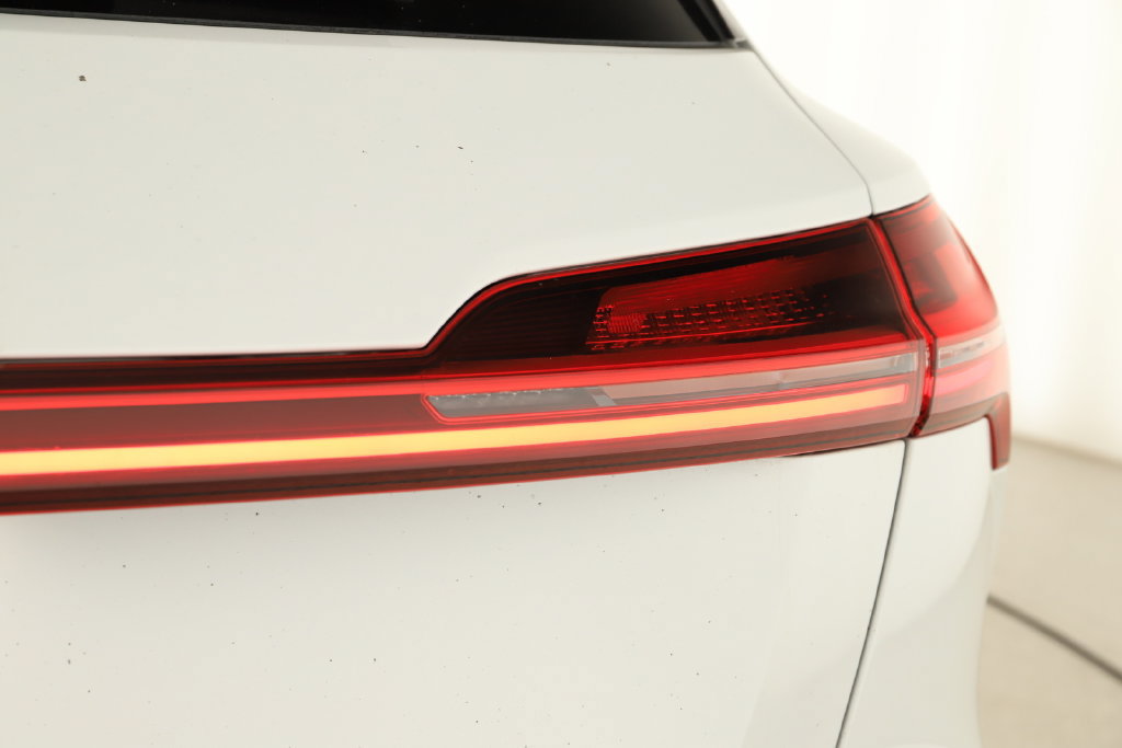 Certified 2024 Audi Q8 e-tron Premium AWD/4WD image 30